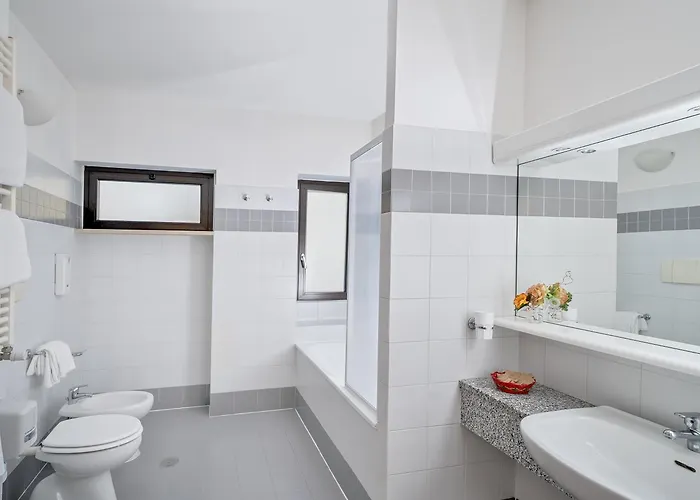 Otel Cipriani Park 3*